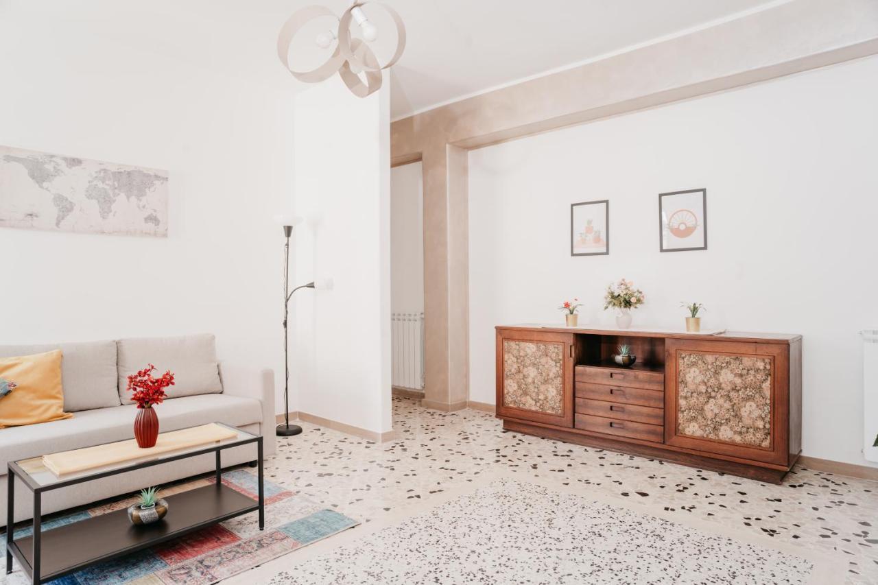 Aparthotel Il Cortile By Vista Napoli Exteriér fotografie